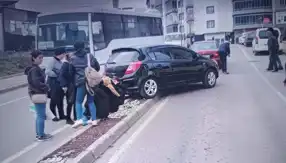 El Freni Çekilmemesi Trafik Kazasına Yol Açtı