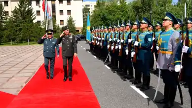 Orgeneral Gürak, Astana'da Askeri Görüşmeler Yürüttü